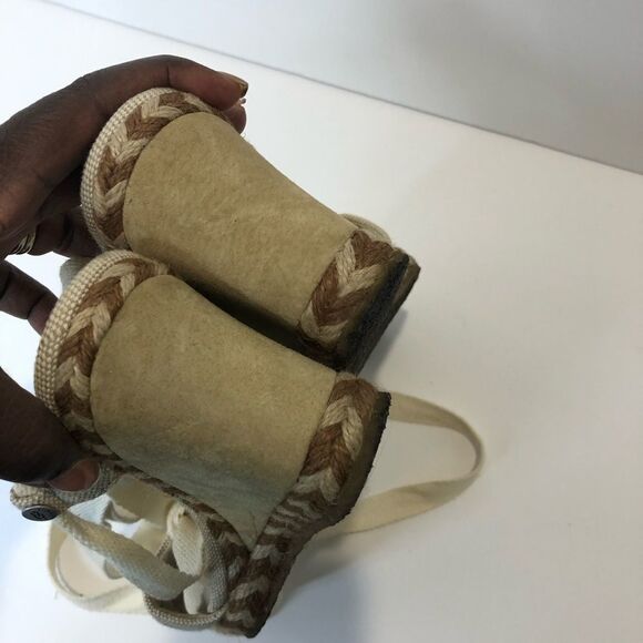 UGG wedge tie up Sherpa lined sandals size 6 - Picture 8 of 12